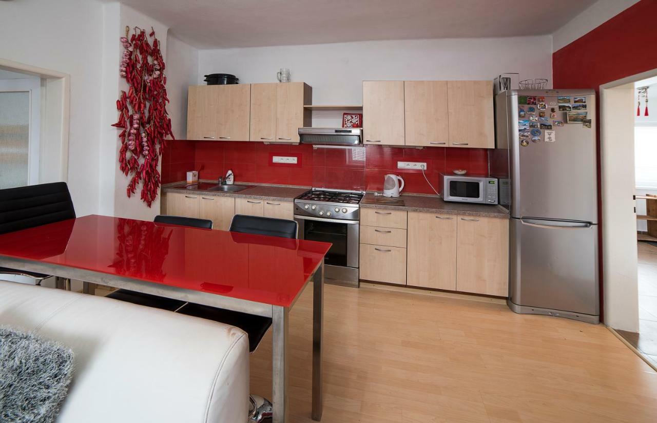Apartman Martin Buitenkant foto